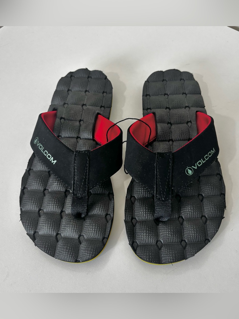 Volcom Men's Water-friendly Recliner Sandals/Flip Flops w/Foam Footbed Size 6